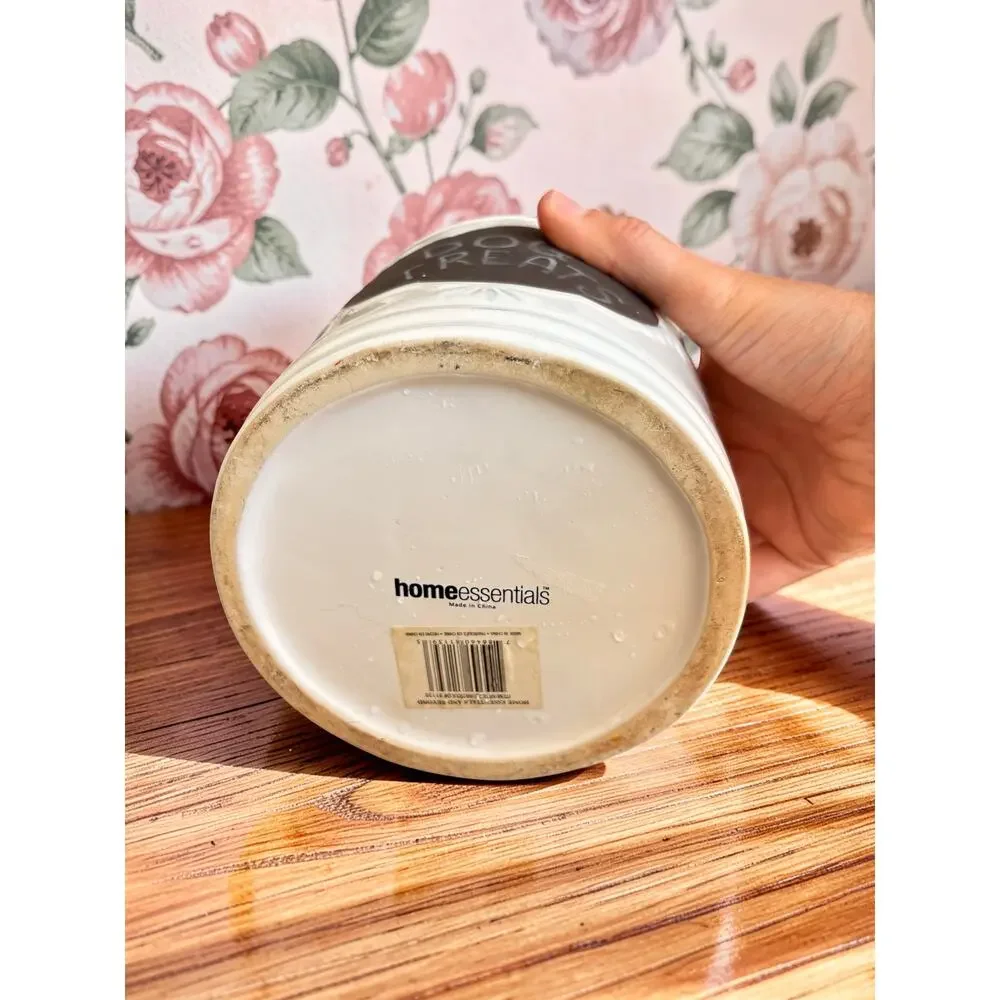Home Essentials Dog Treat Jar Ceramic Canister Bronze Lid Chalkboard 9